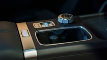 CAUR V27 será o primeiro carro da marca no país 
