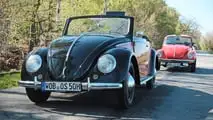 VW Hebmüller Cabrio und VW Käfer 1303 Cabrio 