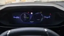 Peugeot E-408 (2026), la prova su strada di Motor1.com