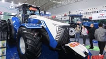 ChiVotor: trattore cinese da 340 CV a metanolo e guida autonoma