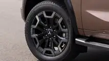 2027 Mitsubishi Pajero