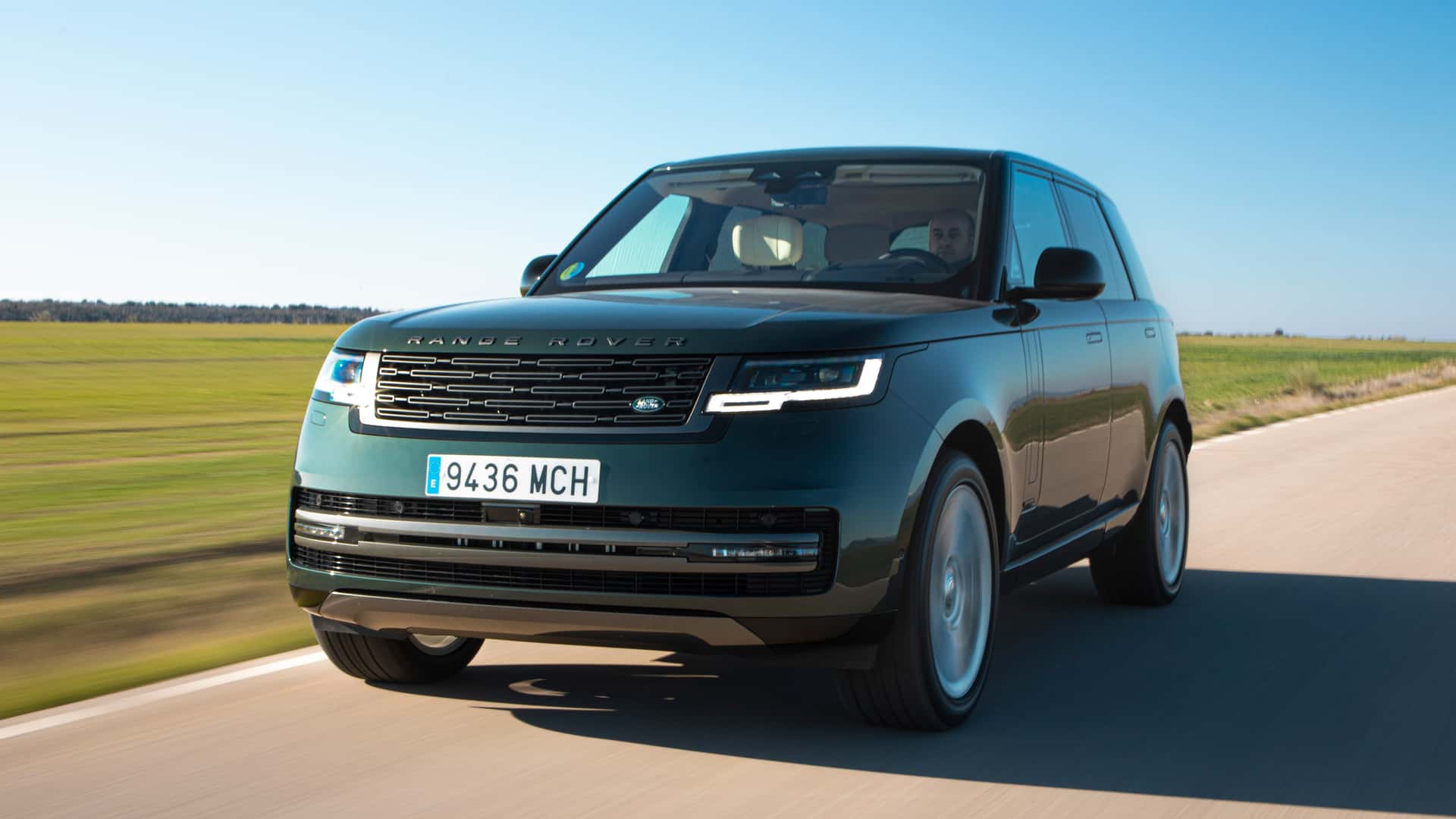 Range Rover D350 MHEV Autobiography, análisis en vídeo del 4x4 de lujo