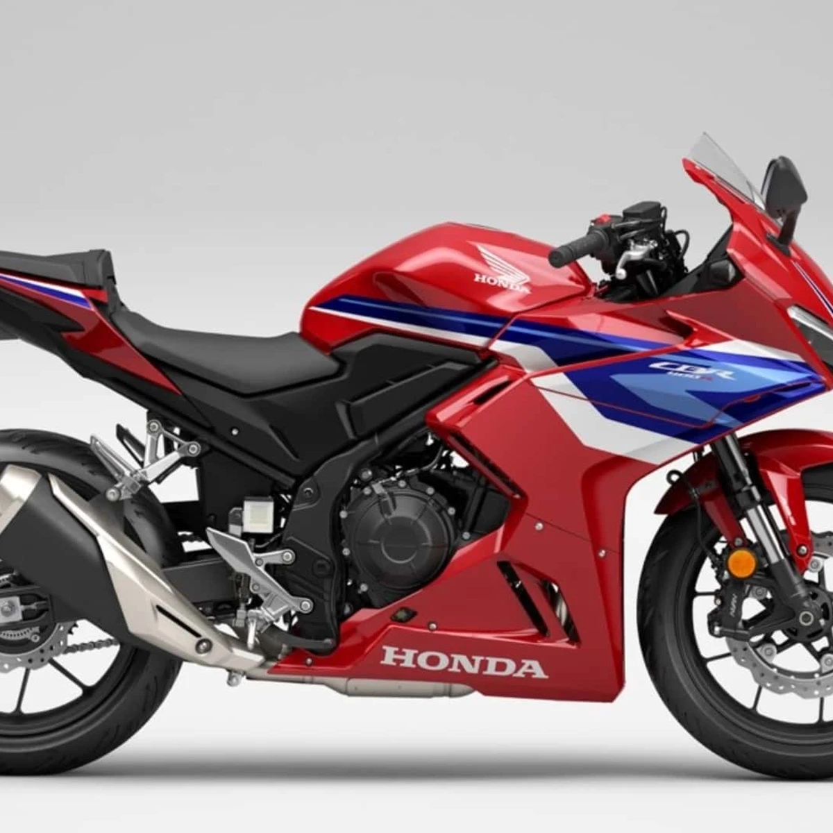 Honda lanza la CBR400R y la NX400 pero sólo para Japón