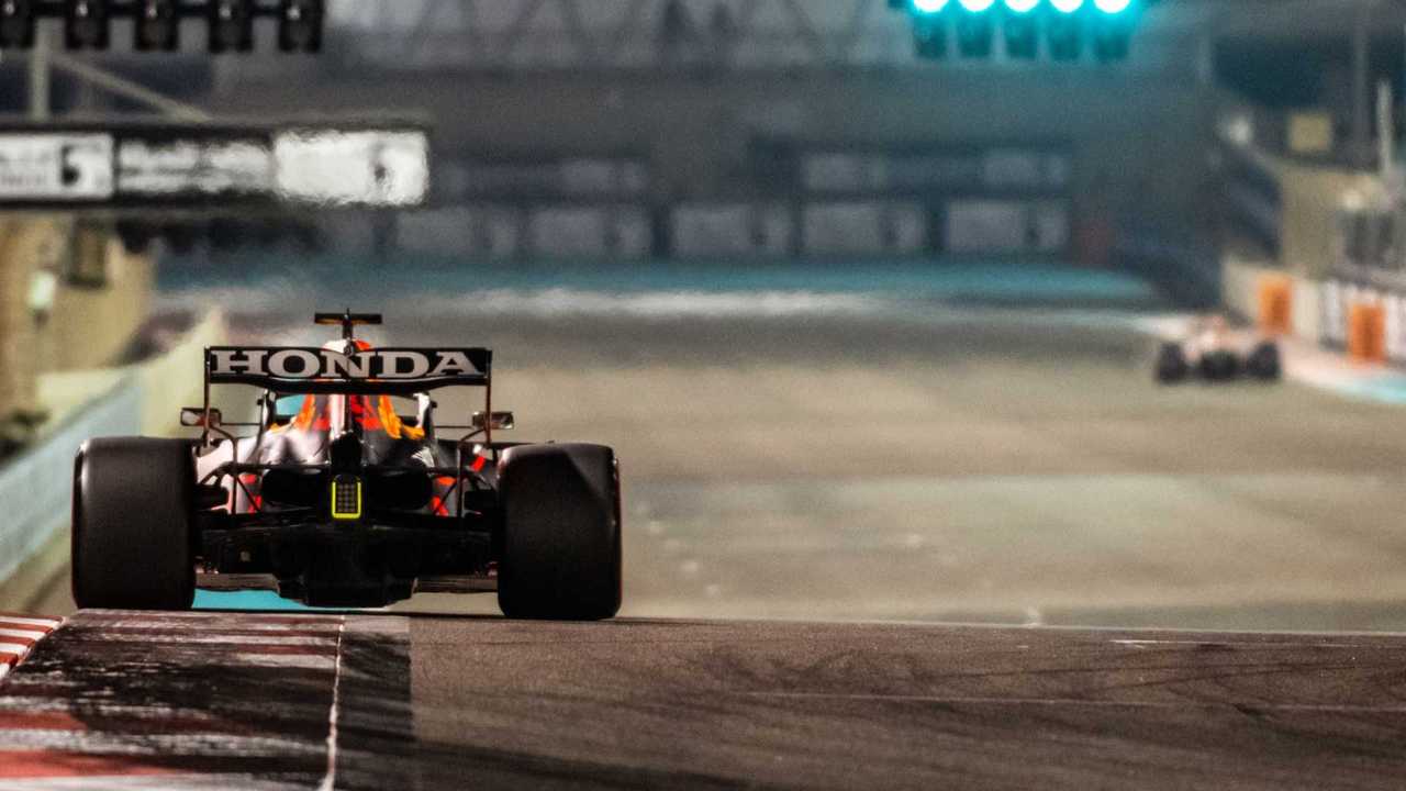 Max Verstappen, Red Bull Racing RB16B