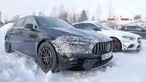 2023 Mercedes-AMG A45 facelift foto spia