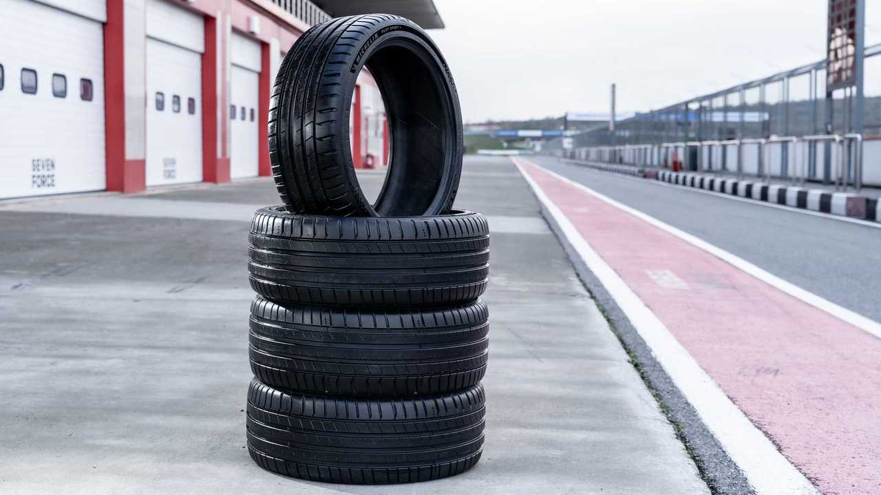Michelin Pilot Sport 5