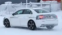 Foto spia - Mercedes Classe A sedan restyling
