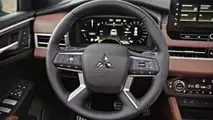 Mitsubishi Outlander (2025)