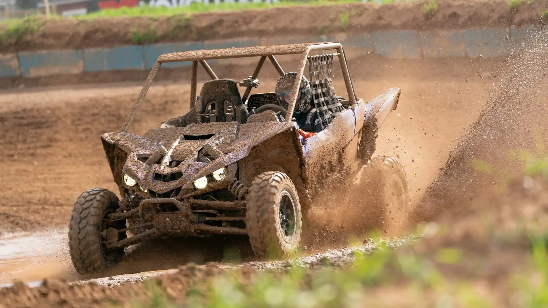 2025-yamaha-yxz1000r-ss-xt-r.webp