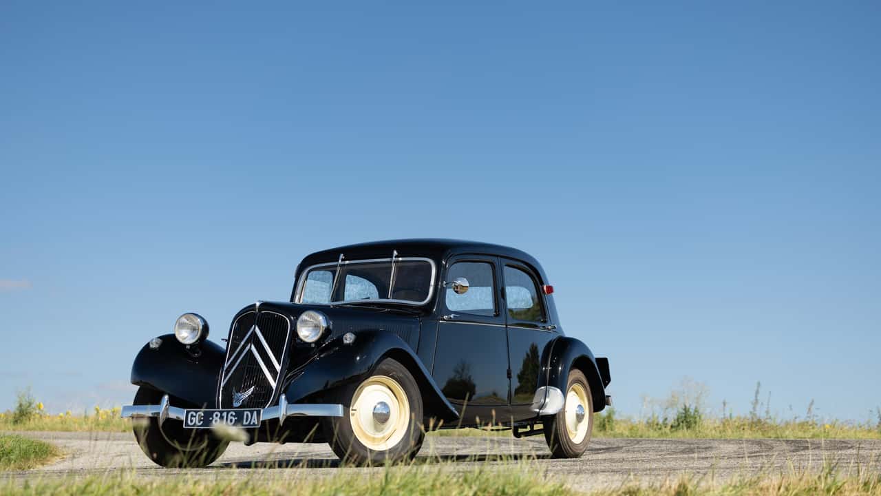 1955 Citroen Traction 11BL 1