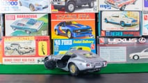 Toyota 2000GT Scale Model