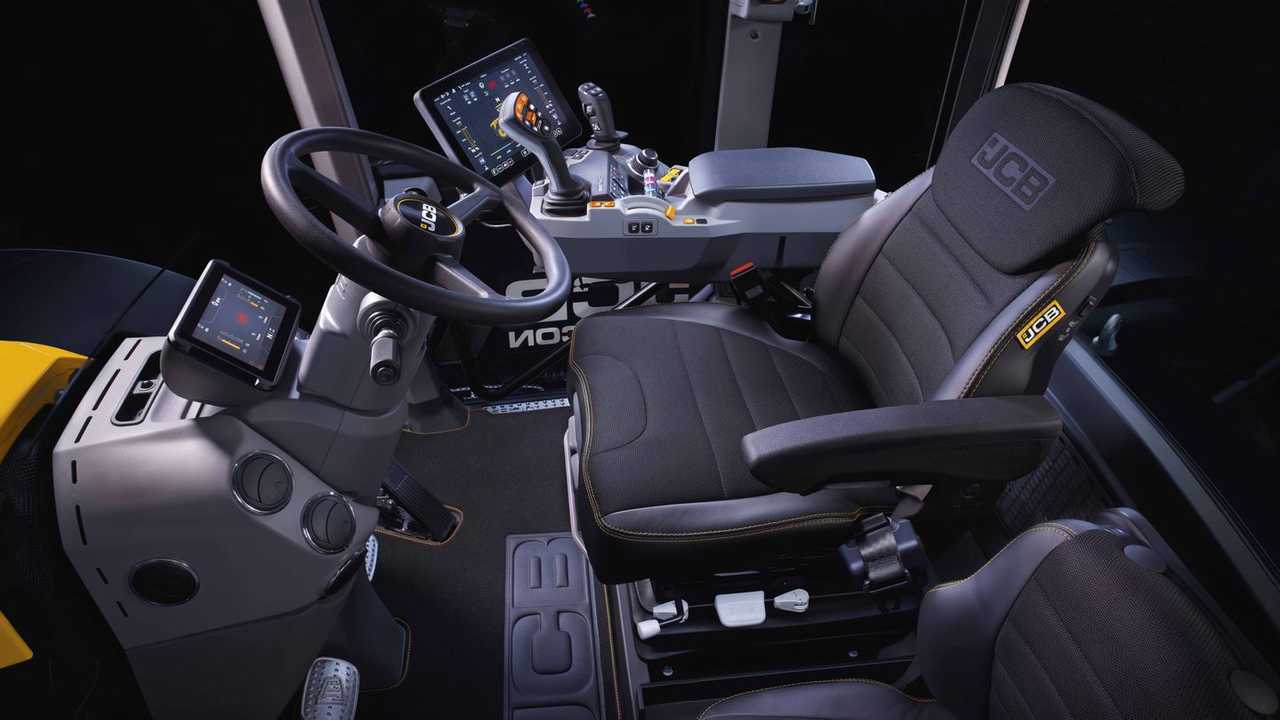 JCB Fastrac Icon 2022