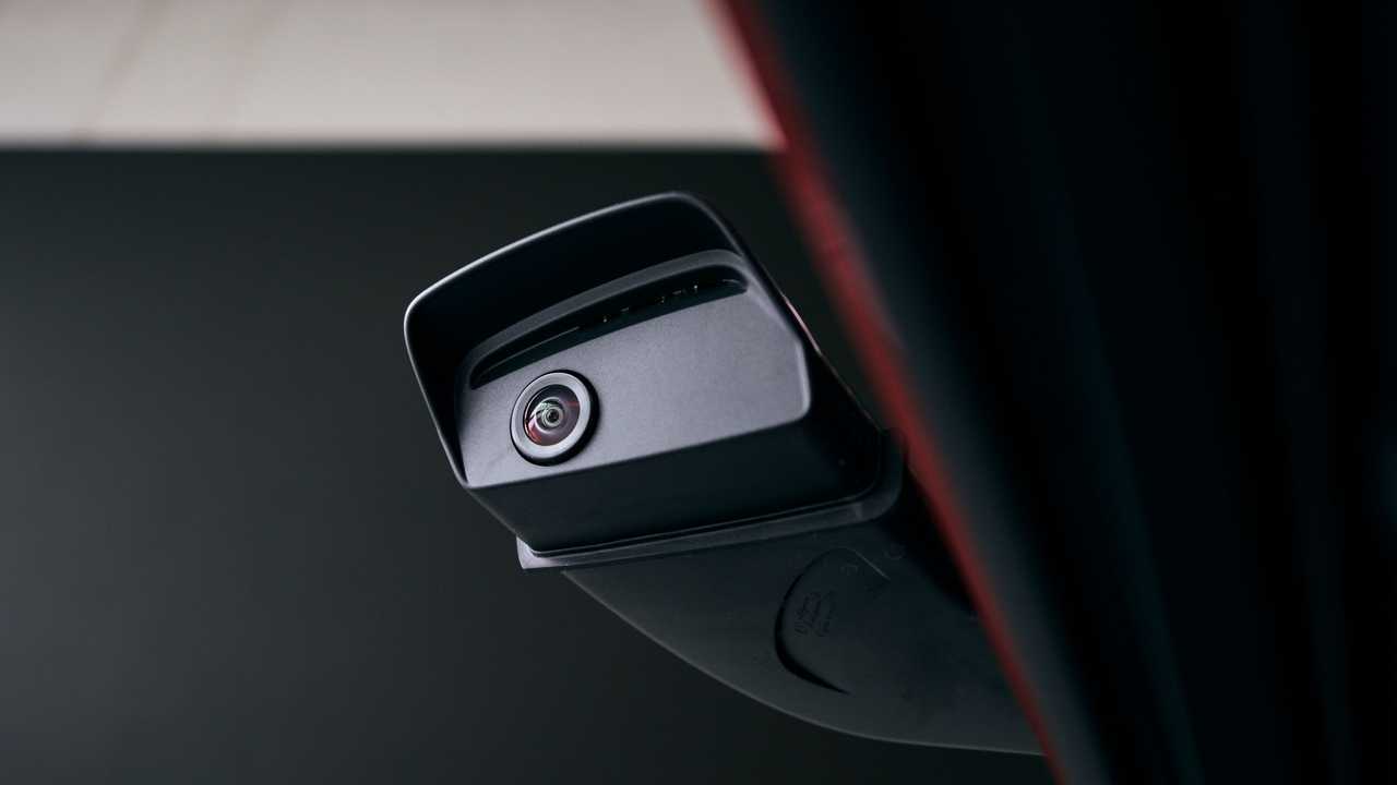 Daimler Trucks MirrorCam, sistema di telecamere retrovisori