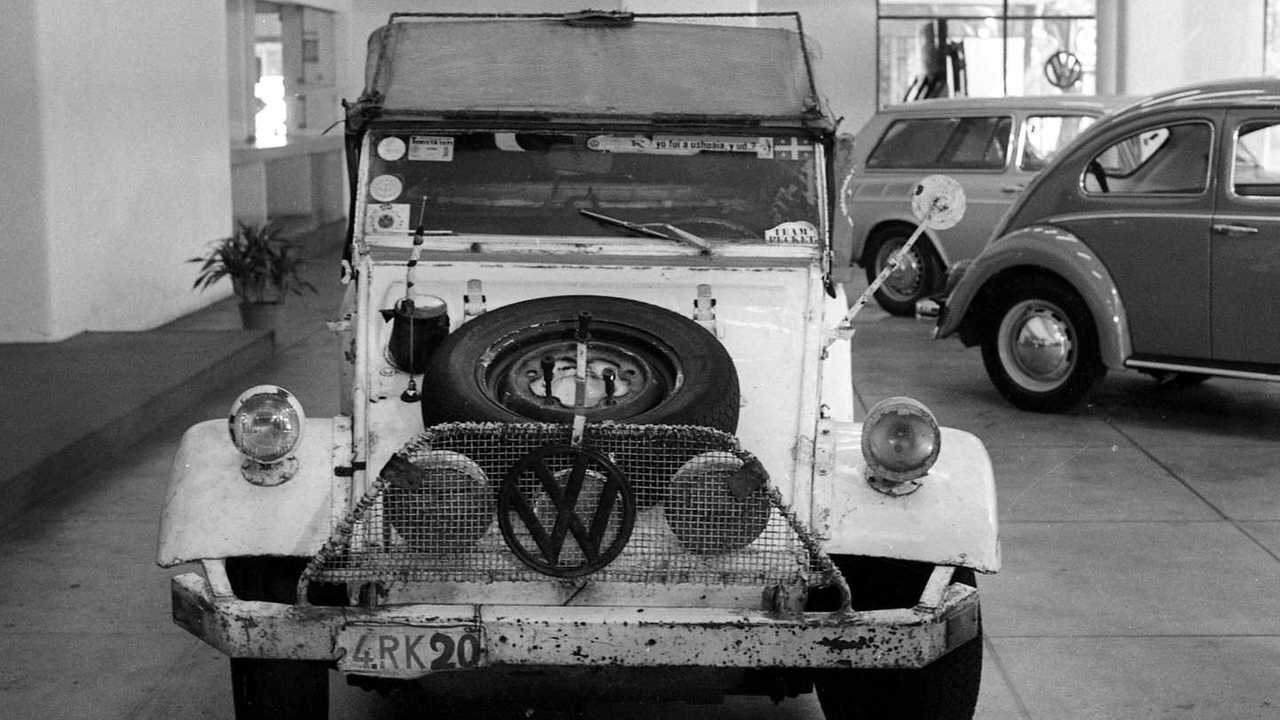008 - Rio, 1973 - o Kübelwagen se juntou a Fusca e Variant na concessionária Rodasa