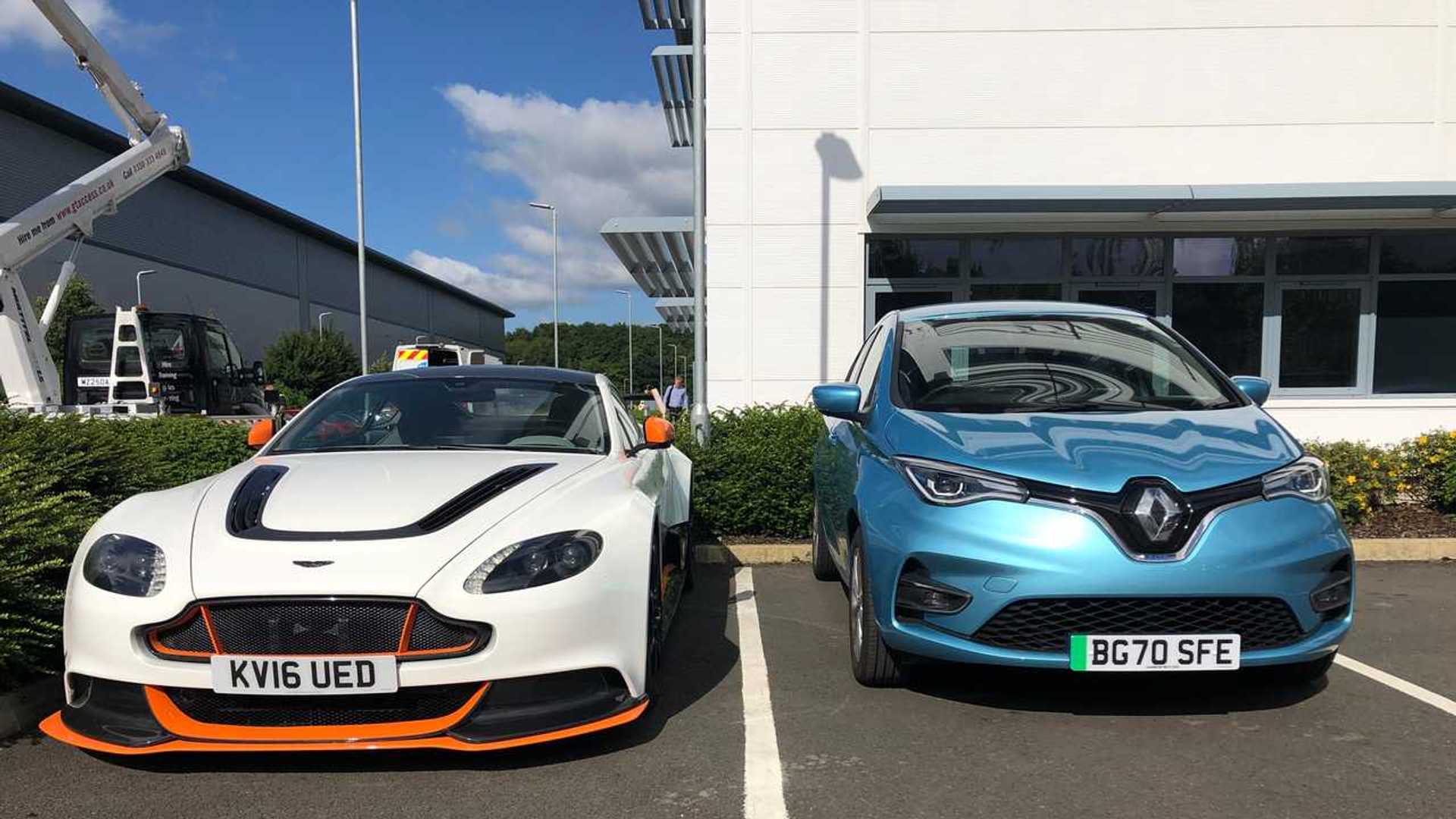 Una visita a Prodrive la “fábrica de campeones”