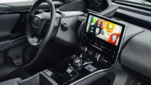 Toyota BZ4x: l'interno