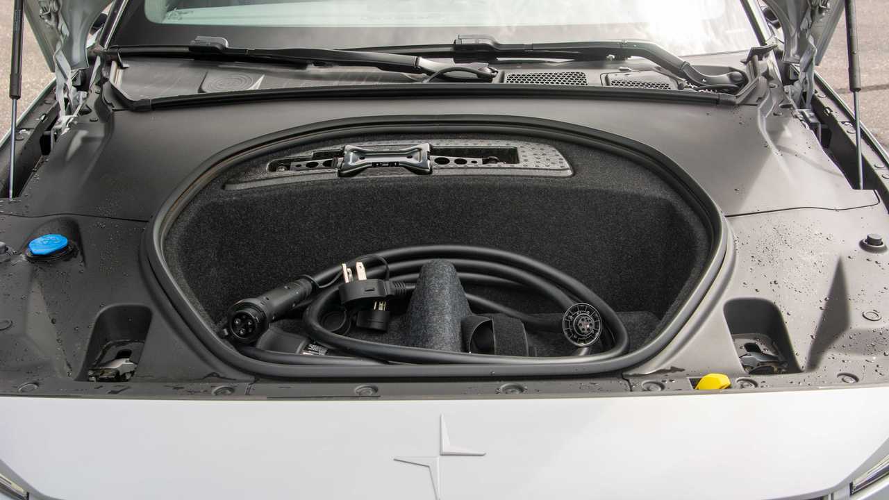 Polestar 2 - porta-malas