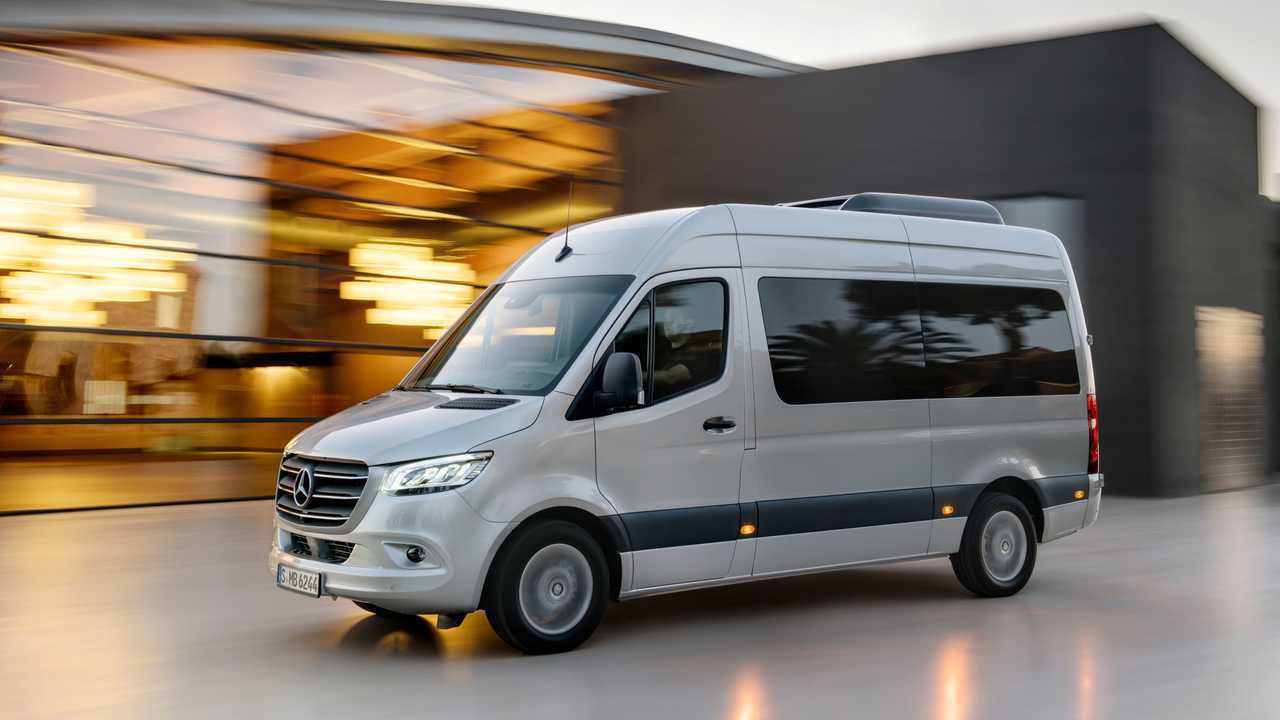 Mercedes-Benz Sprinter 2022 - Tourer su strada