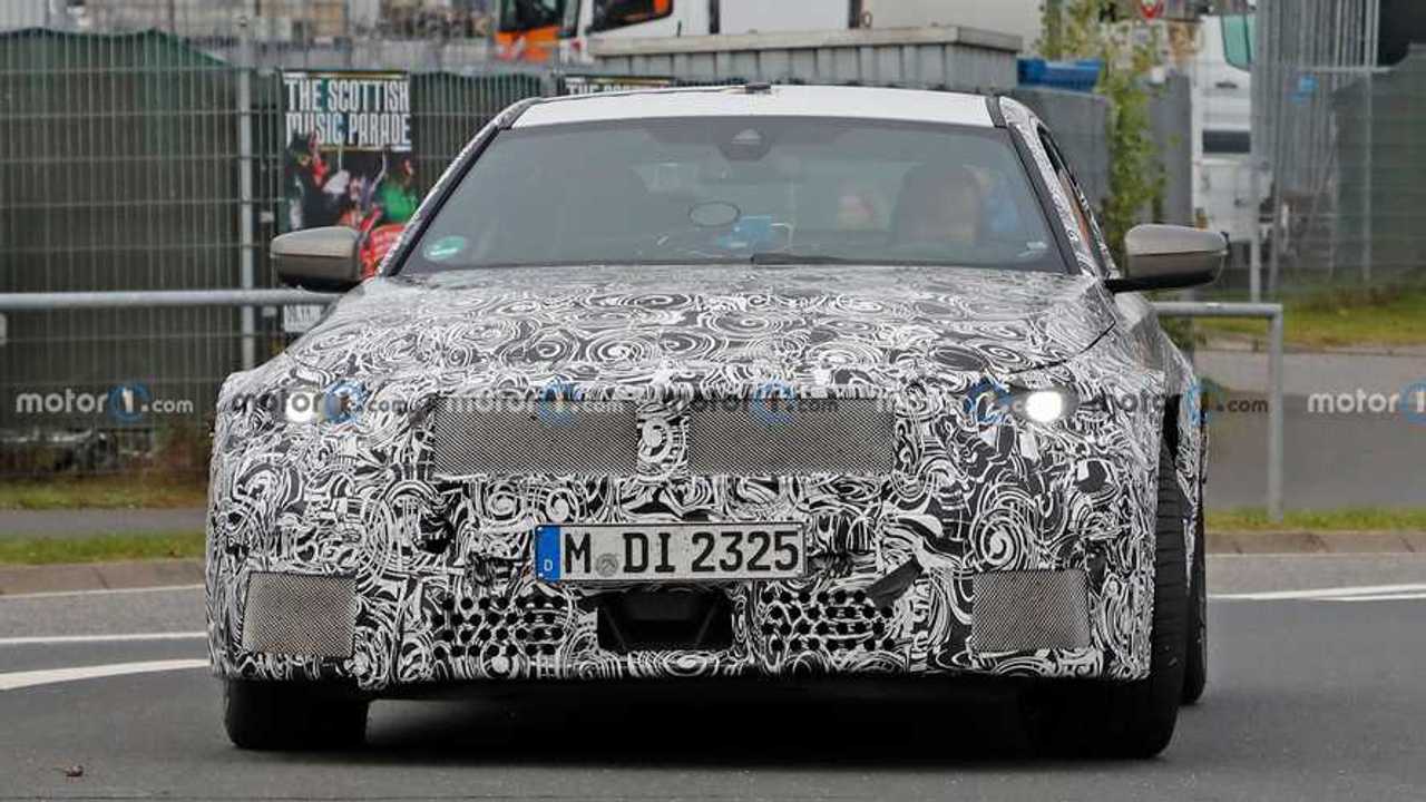2023 BMW M2 Competition casus fotoğrafı.