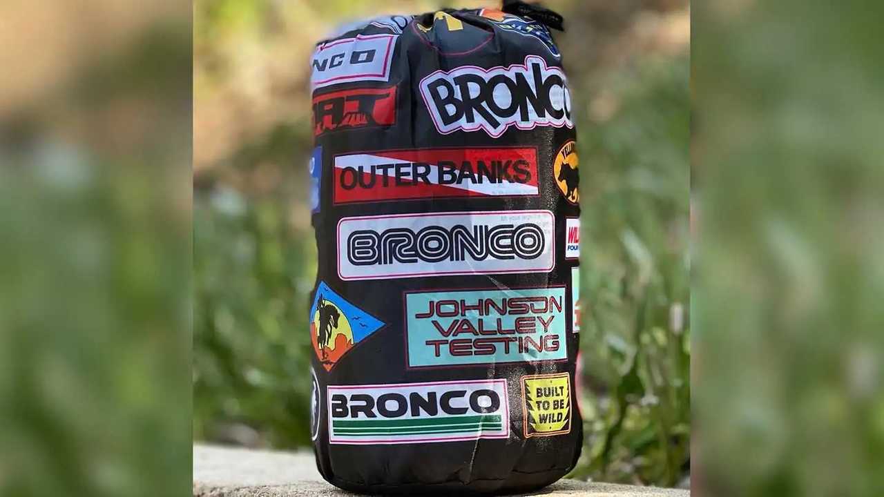 Ford sends Bronco-themed hammocks to customers. 