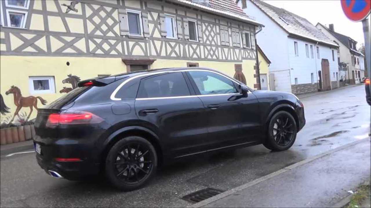 Porsche Cayenne Coupe screenshot from spy video