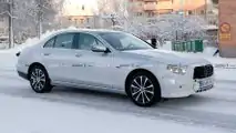 Makyajlı 2019 Mercedes-Benz E-Serisi Sedan Karlı Havada Casus Fotoğrafları