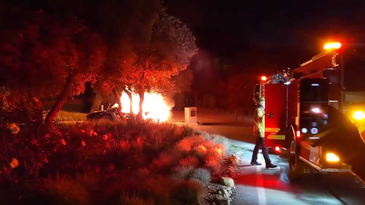 Salomondrin's McLaren Senna going up in flames