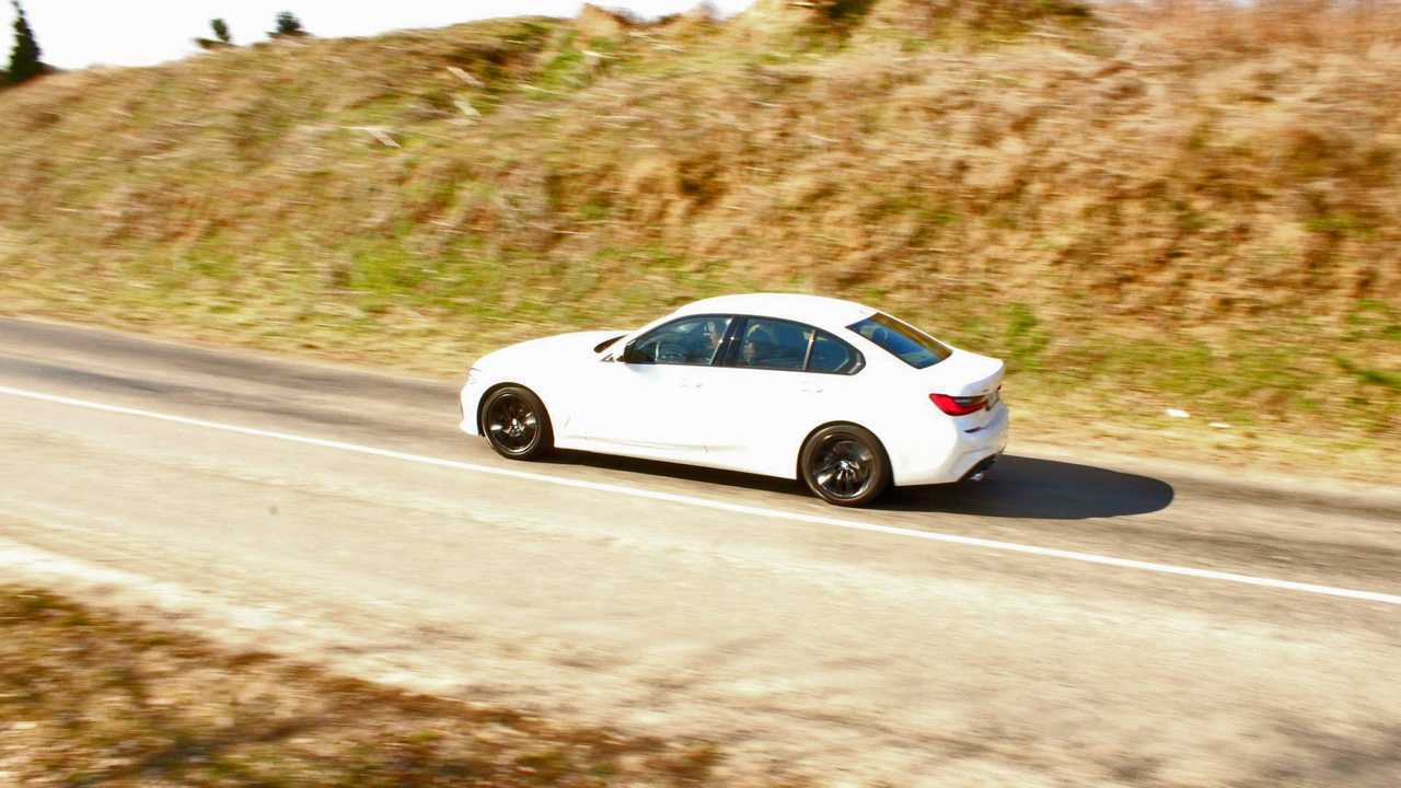BMW 3-as sorozat, hazai bemutató