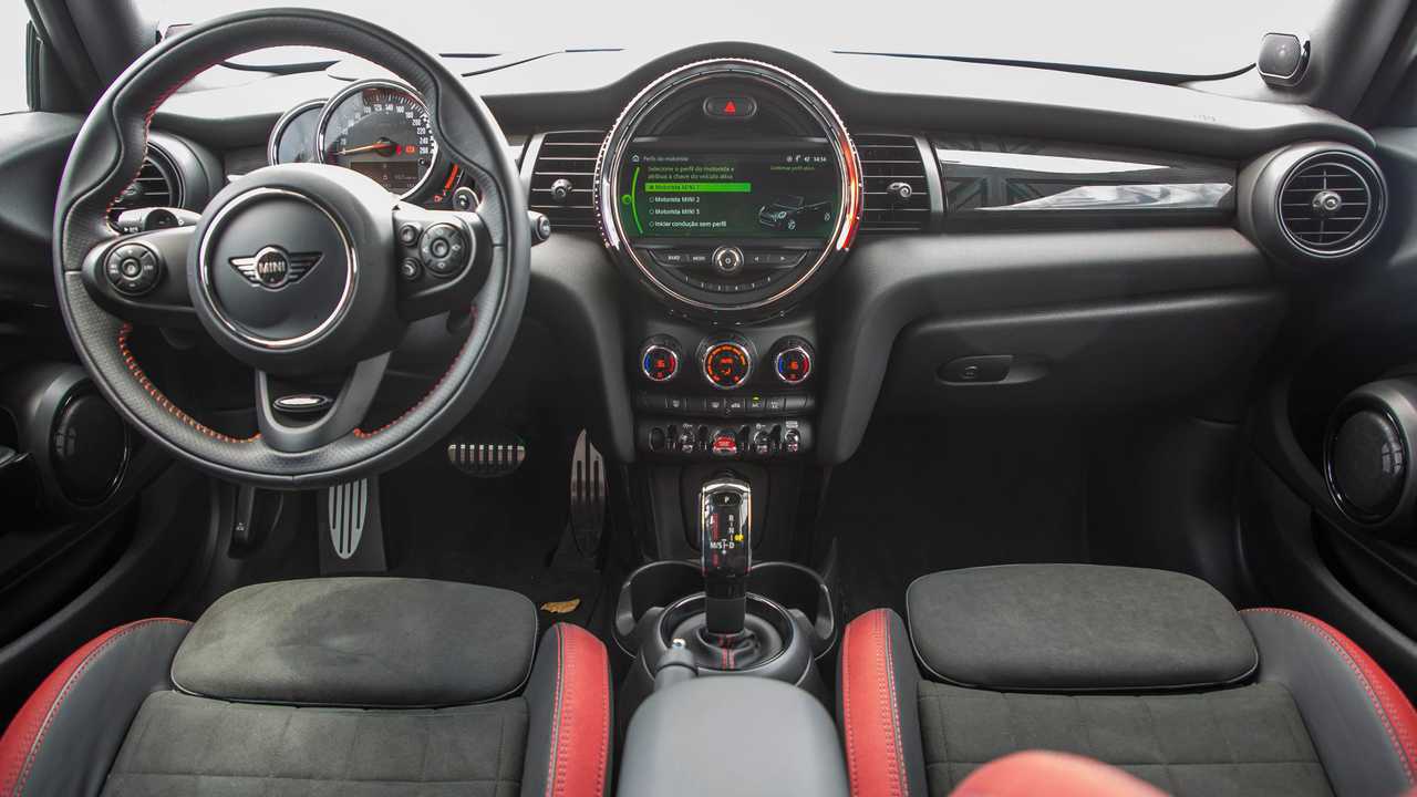 MINI Cooper Cabrio 2019