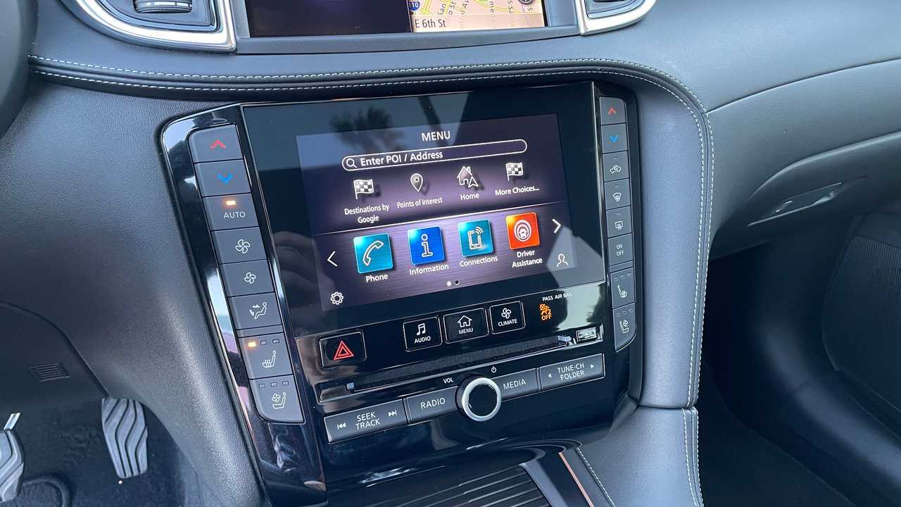 2022 Infiniti QX55 Interior Bottom Infotainment Screen