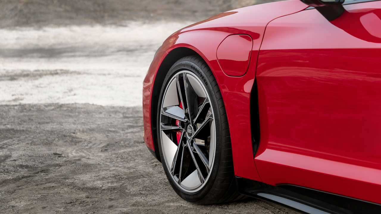 Audi RS e-tron GT 2021