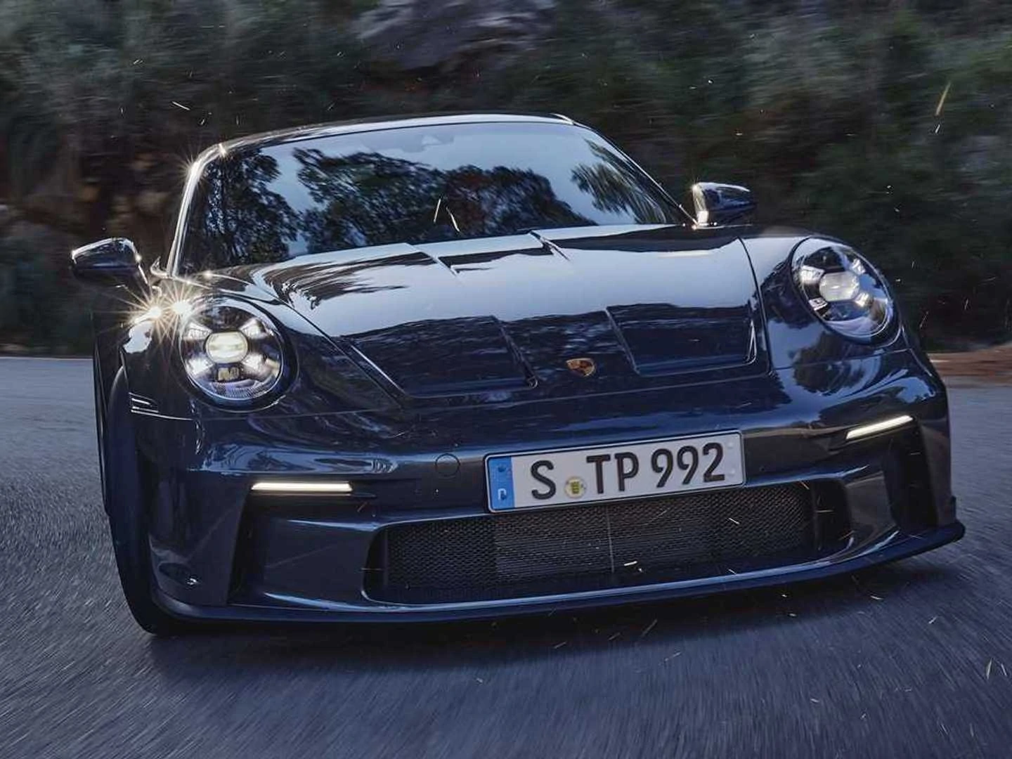 くろみつページ 2021 Porsche 911 GT3 Touring resmen tanıtıldı