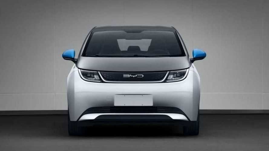 Предпродажи BYD Dolphin запланированы на 13 августа