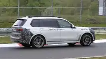 BMW X7 Facelift Spy Photos At The Nurburgring