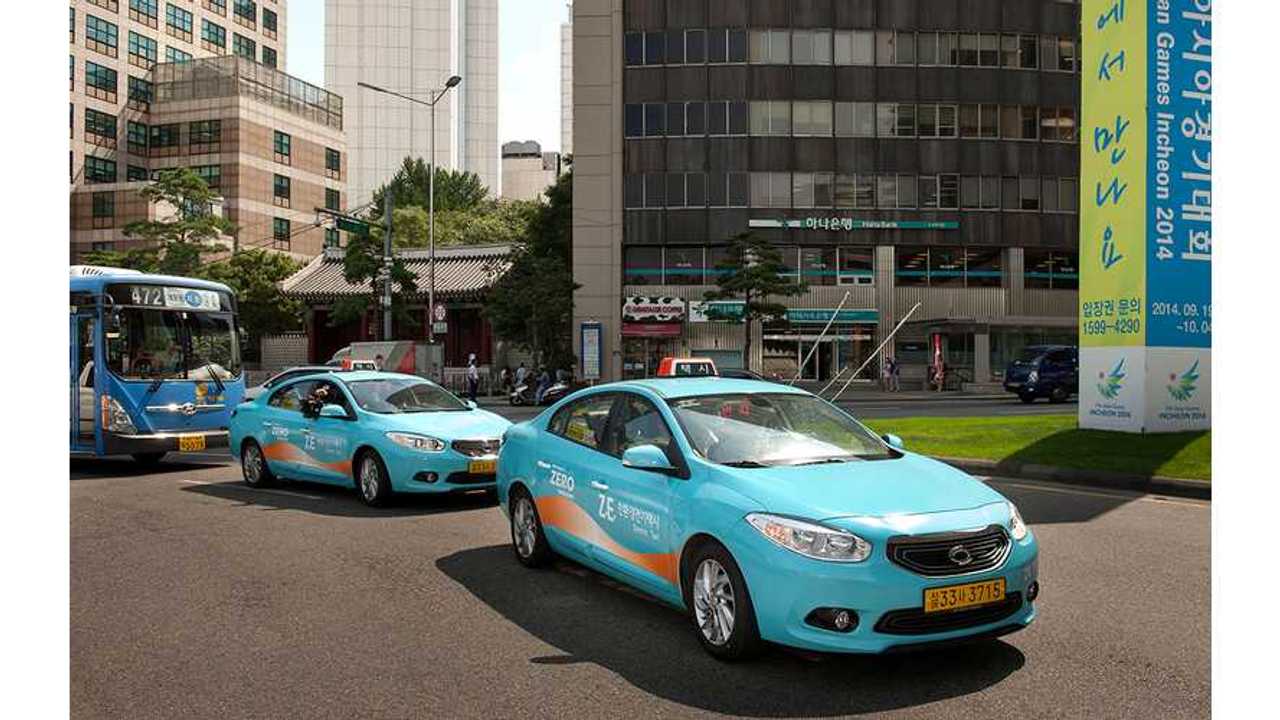 10 Renault Samsung SM3 Z.E. EVs Hit Streets Of Seoul City as Taxis