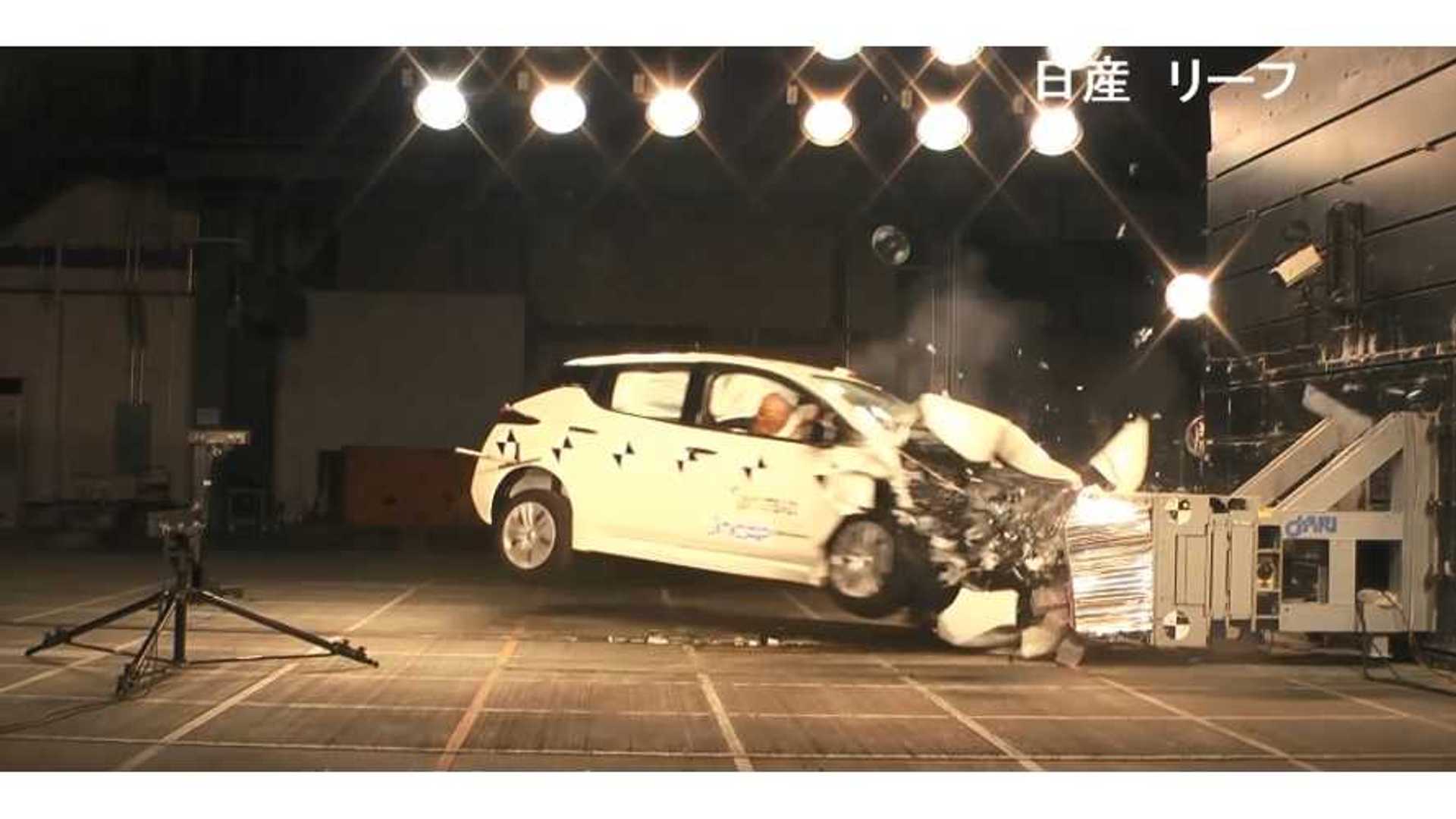 New Nissan Leaf Gets 5 Star Safety Rating In An W Videos