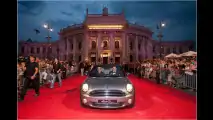 Designer-Mini versteigert
