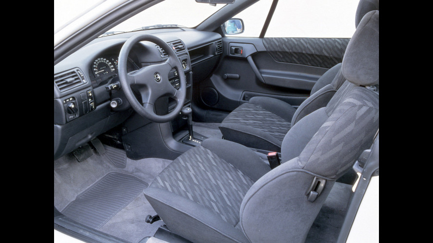 Opel Calibra, coupé de los años 90
