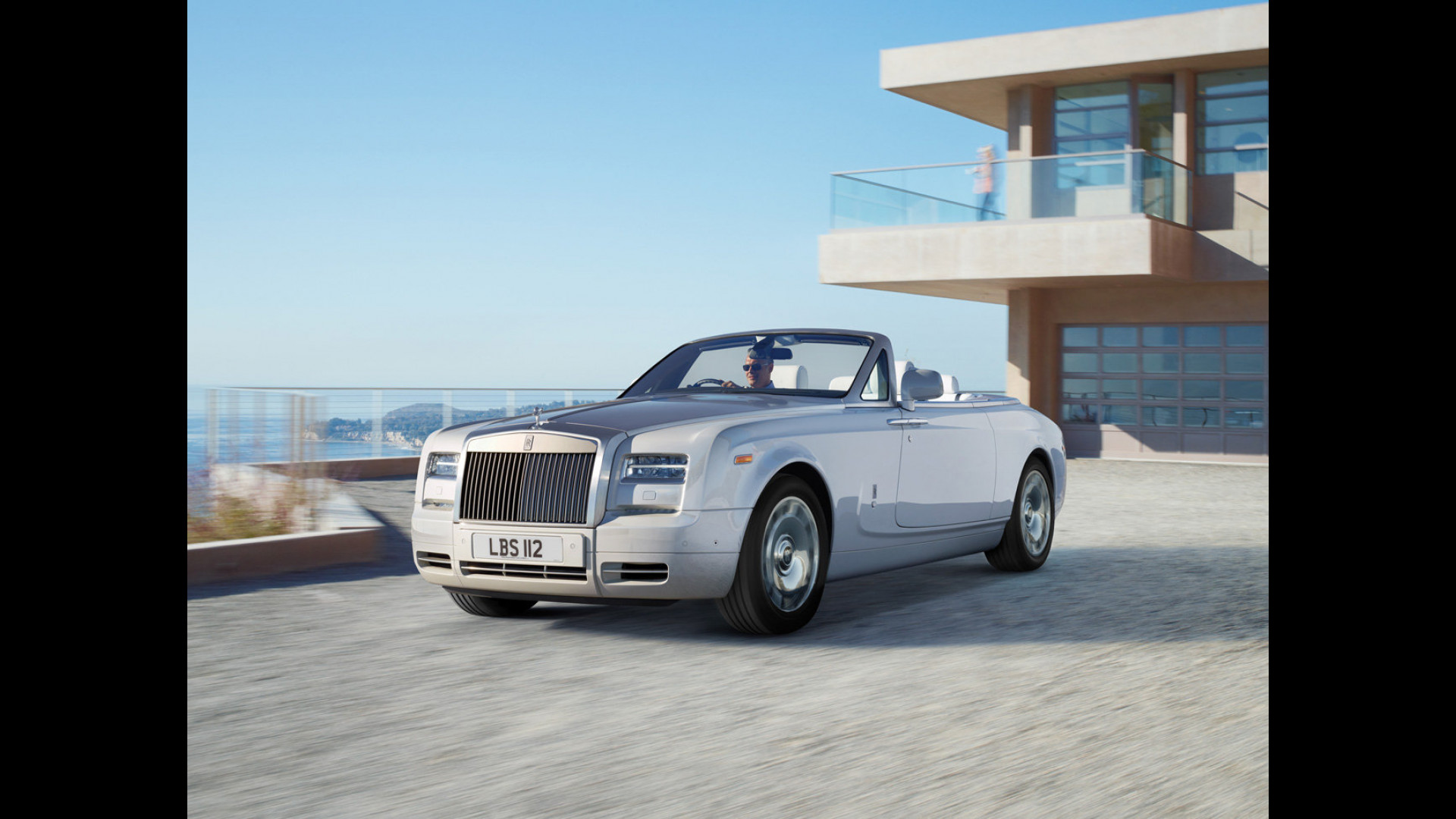 Rolls-Royce Phantom Drophead Coupe News and Reviews | Motor1.com