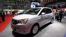 2013 SsangYong Rodius Turismo live in Geneva