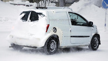2014 Smart ForFour mule spy photo  / Automedia