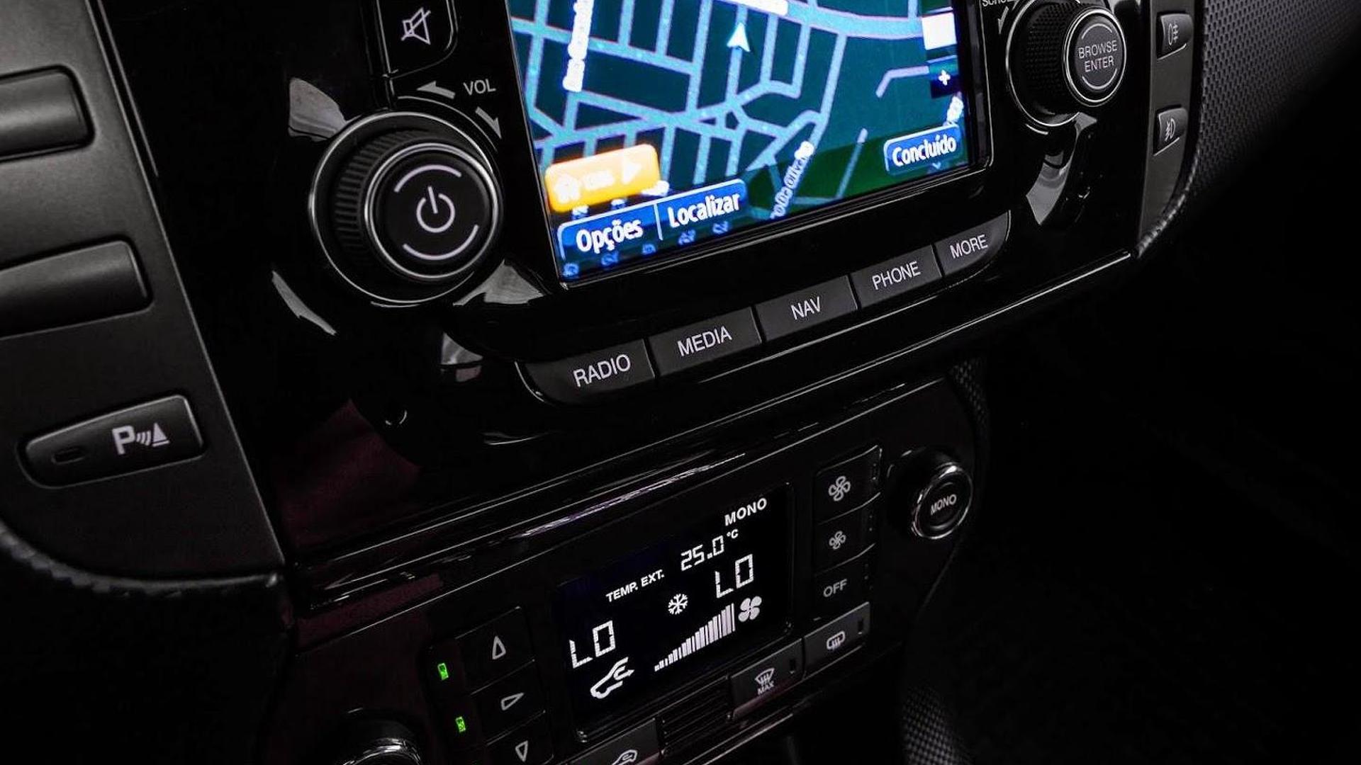 2014-520467-2015-fiat-bravo-facelift-br-