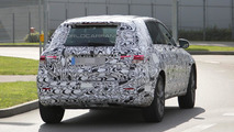 Next generation Mercedes-Benz GLK/GLC spy photo