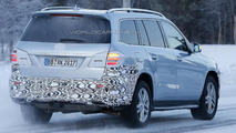 2016 Mercedes-Benz GLS spy photo