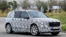 Mercedes-AMG GLB 35 spy photo