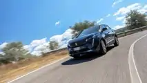 Una settimana da PLUG-IN con la Peugeot 3008 HYbrid 225