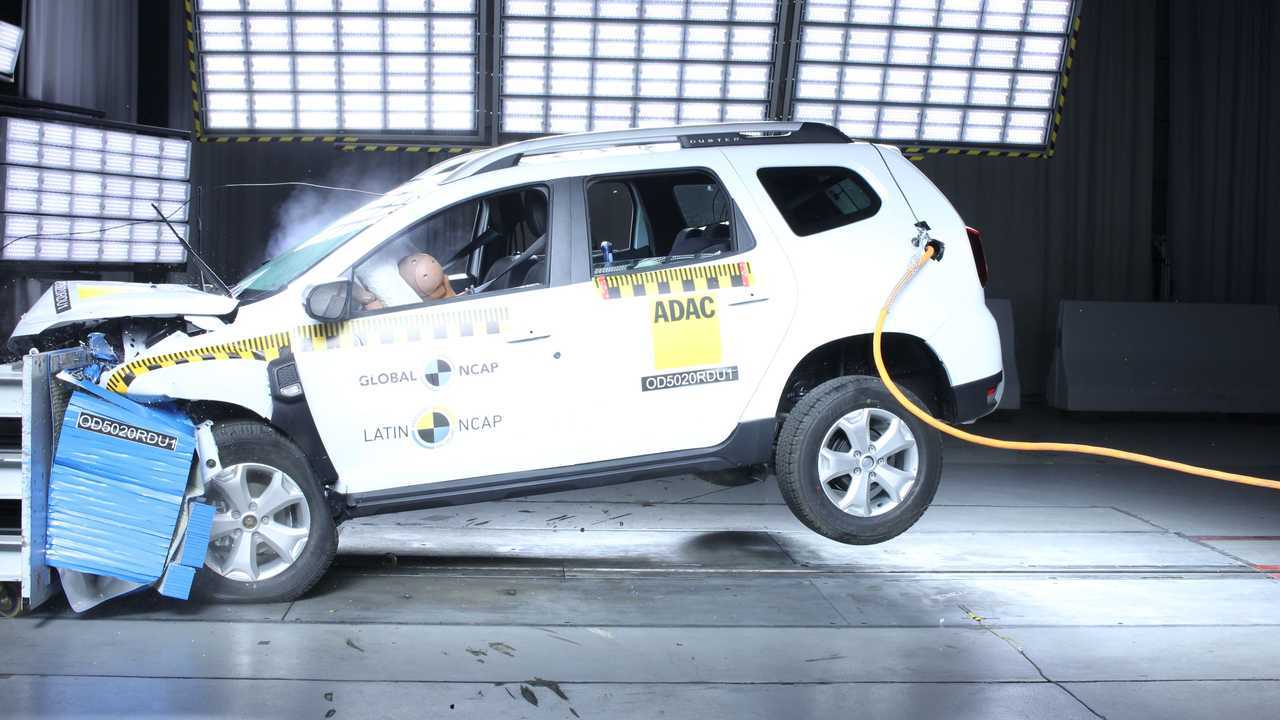 Renault Duster 2022 - Teste de Colisão