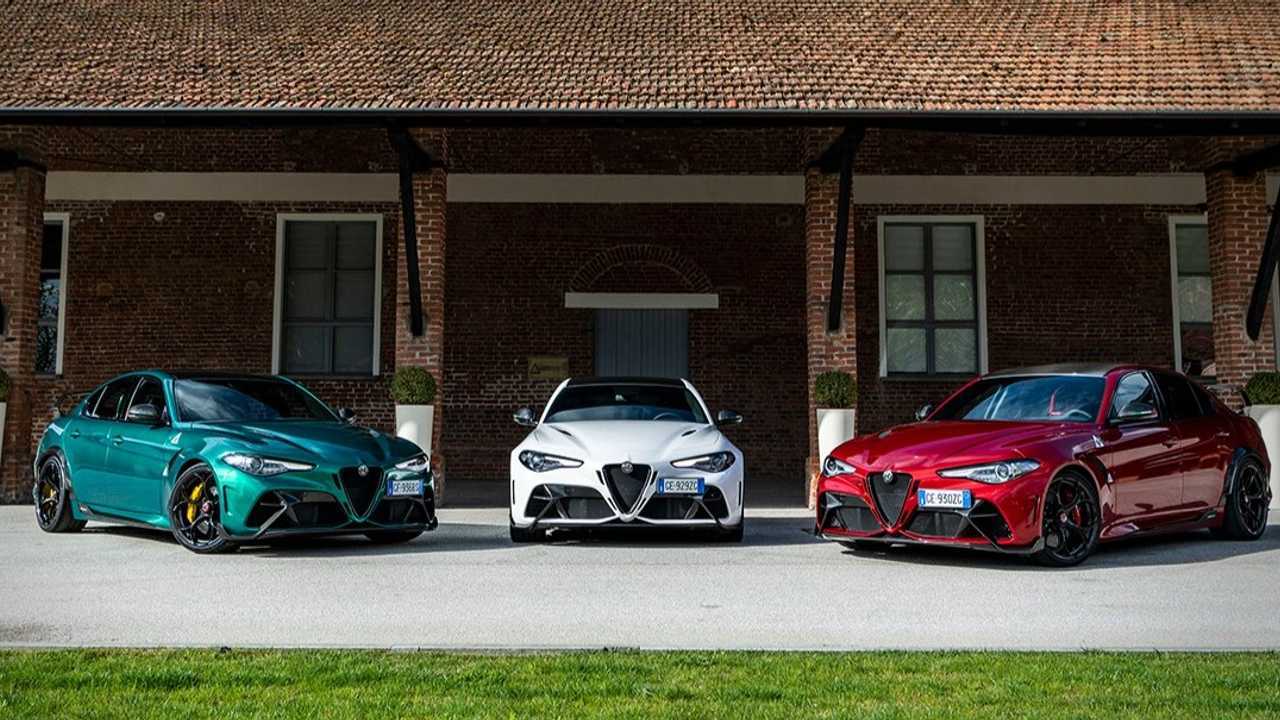 Le Alfa Romeo Giulia in versione tricolore