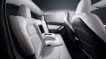 Tesla Model Y: sedili posteriori