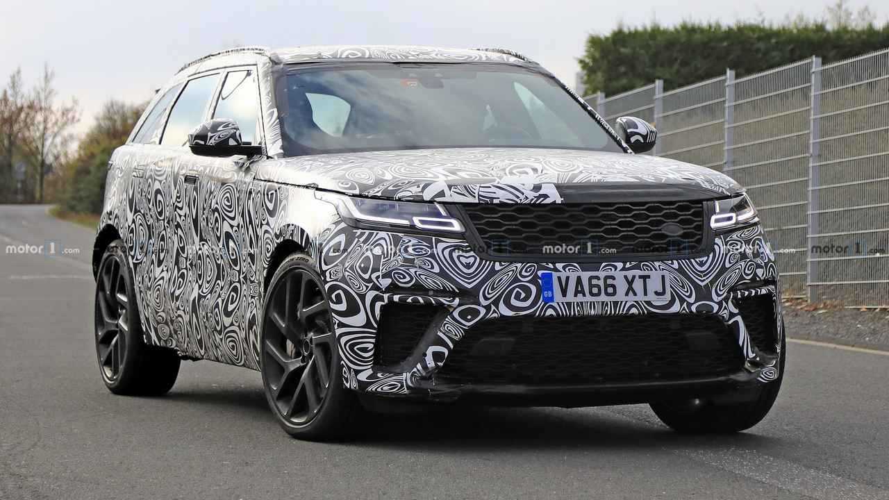 Range Rover Velar SVR new spy photo